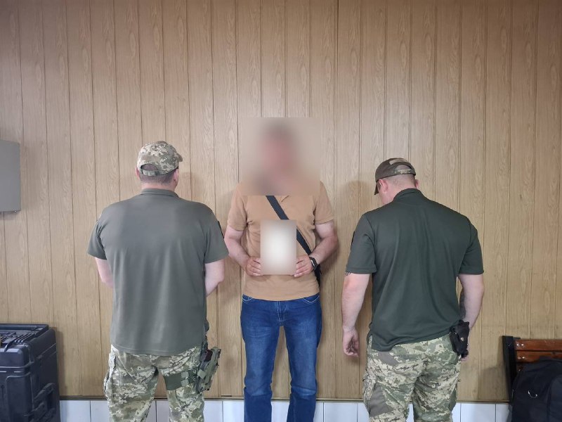 Новини Вінниці / Фальшивий документ із "пророчим" підписом: на Вінниччині прикордонники зупинили чоловіка з фейковою непридатністю