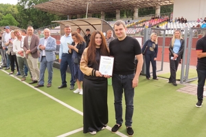 Новости Винницы и области / На Вінниччині відбувся чемпіонат України з хокею на траві / Інформаційний портал На Париже Новини Вінниці / На Вінниччині відбувся чемпіонат України з хокею на траві