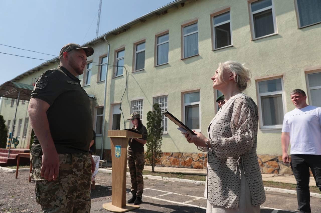 Новини Вінниці / На Вінниччині відзначили прикордонників та передали їм дрони