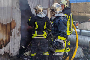 Новини Вінниці / Неподалік Вінниці спалахнула пожежа на підприємстві 