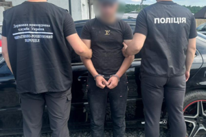 Новини Вінниці / Поліцейські викрили корупційні схеми ухилення від мобілізації на Вінниччині та ще в п’яти регіонах країни