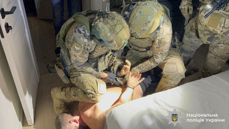 Новини Вінниці / Правоохоронці затримали чоловіка, який стріляв у селі Агрономічне  