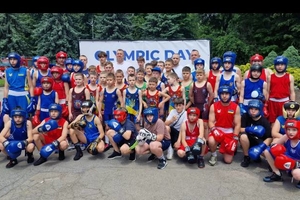 Новини Вінниці / Спорт, єдність і вдячність ЗСУ: 1 червня у Вінниці відбувся Олімпійський день