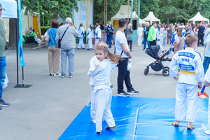 Новини Вінниці / Спорт, єдність і вдячність ЗСУ: 1 червня у Вінниці відбувся Олімпійський день