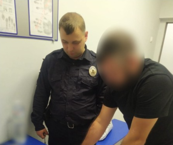 Новини Вінниці / Тримання під вартою без права внесення застави: суд обрав запобіжний захід одному зі зловмисників, причетному до стрілянини у селищі Агрономічне 