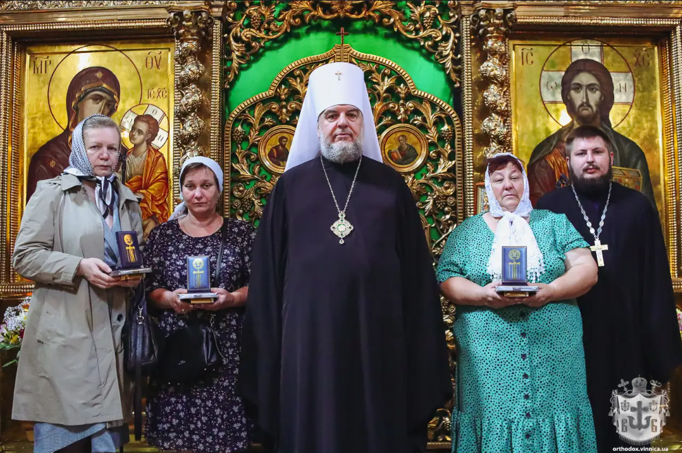 Новини Вінниці / У Вінниці троє захисників України посмертно відзначені церковними нагородами