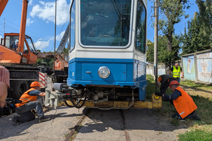 Новини Вінниці / Вінниця отримала черговий трамвай Tram-2000 зі Швейцарії