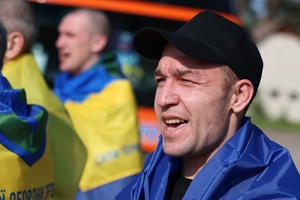Новини Вінниці / З полону повертається ще група поранених й важкопоранених захисників