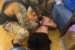 Новини Вінниці / Замовила вбивство поліцейського за 5 тисяч доларів: поліція Вінниччини викрила киянку та кримінальних авторитетів 