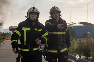 Новини Вінниці / Без зброї, але з незламною відвагою: як рятувальники Вінниці ліквідували наслідки російської атаки (ФОТО)