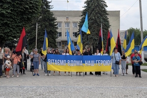 Новини Вінниці / Гайсинська громада зустріла ще одного Героя: Дмитро Колісник повернувся з російського полону