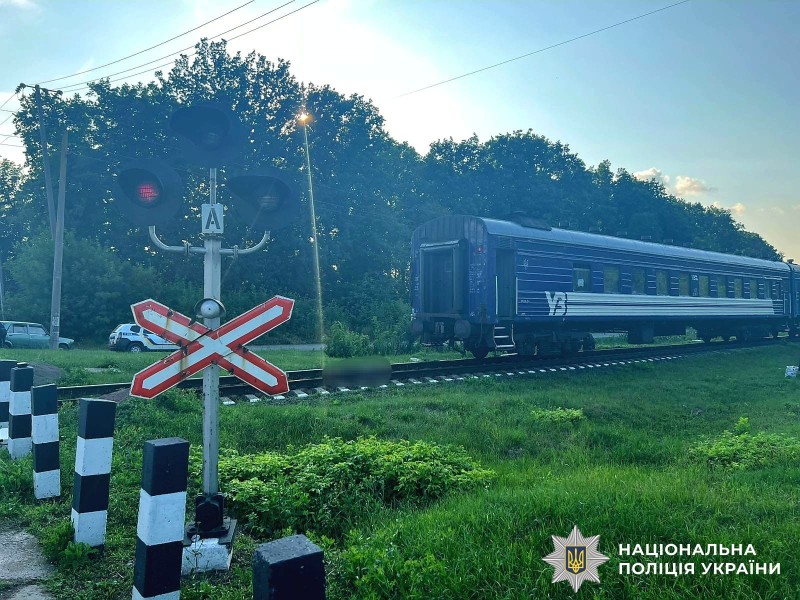 Новини Вінниці / На Вінниччині під колесами тепловоза загинув 67-річний чоловік