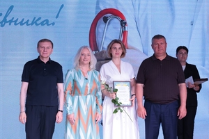 Новини Вінниці / На Вінниччині привітали медиків із професійним святом