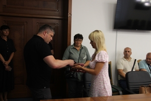 Новини Вінниці / На Вінниччині родинам загиблих Захисників вручили посмертні державні нагороди