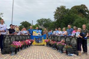 Новини Вінниці / Тридцять дронів з іменами полеглих Героїв відправили з Війтівців на фронт