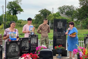 Новини Вінниці / Тридцять дронів з іменами полеглих Героїв відправили з Війтівців на фронт