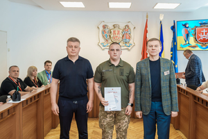 Новини Вінниці / У Вінниці відзначили військовослужбовців напередодні Дня Повітряних сил Збройних сил України