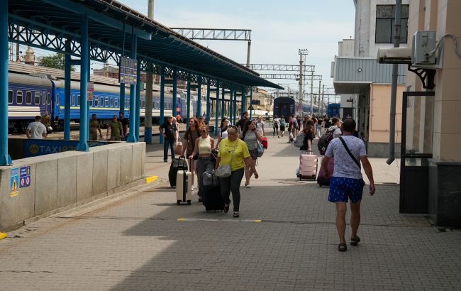 Новини Вінниці / "Укрзалізниця" призначила додатковий поїзд Київ — Вінниця на пікові дати липня