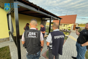 Новини Вінниці / 19 підозрюваних і 37 млн грн збитків — прокурори Вінниччини викрили розкрадання бюджетних коштів, земель та комунального майна