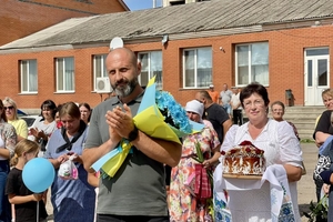 Новини Вінниці / На Вінниччині односельчани зустріли з полону військового Сергія Кищука