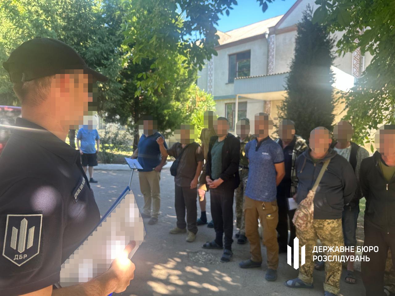 Новини Вінниці / На Вінниччині п’ятьом військовим повідомили про підозру за відмову повертатися до бойових частин