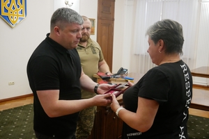 Новини Вінниці / На Вінниччині семи родинам загиблих Захисників вручили посмертні державні нагороди 
