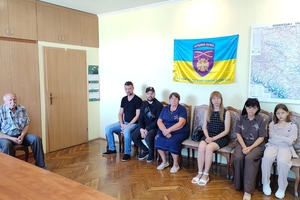 Новини Вінниці / Рідним полеглих воїнів з Вінниччини передали державні нагороди