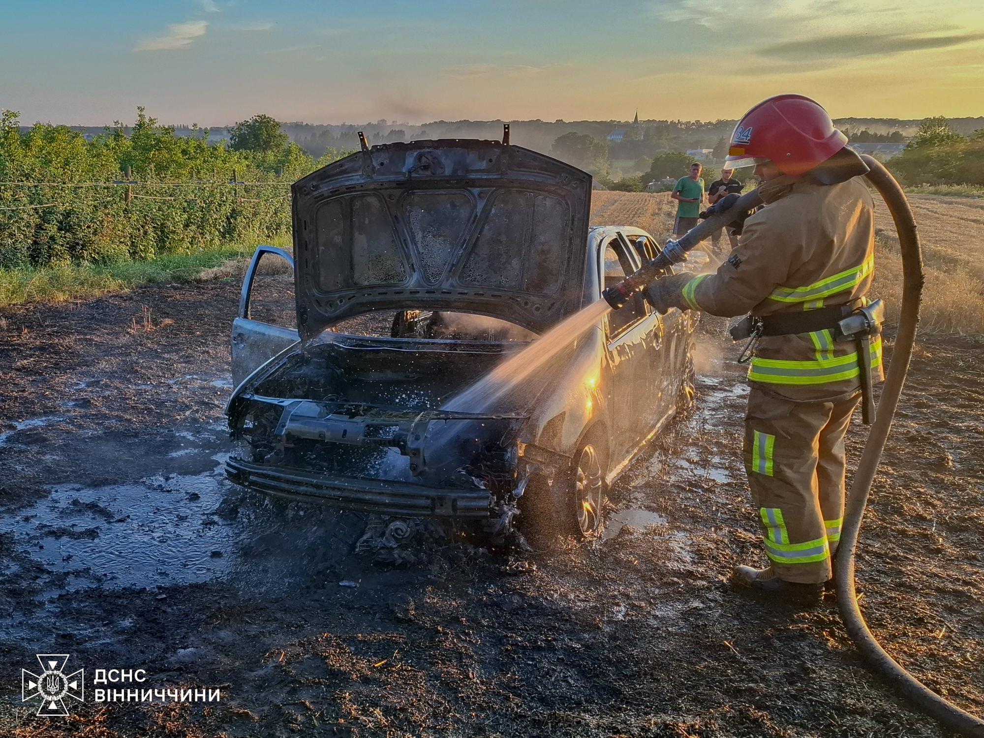 Новини Вінниці / Рятувальники Вінниччини ліквідовали 10 пожеж за добу