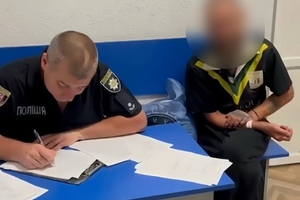 Новини Вінниці / У Вінниці п’яному чоловіку, який погрожував підірвати власну та сусідні квартири, повідомили про підозру  