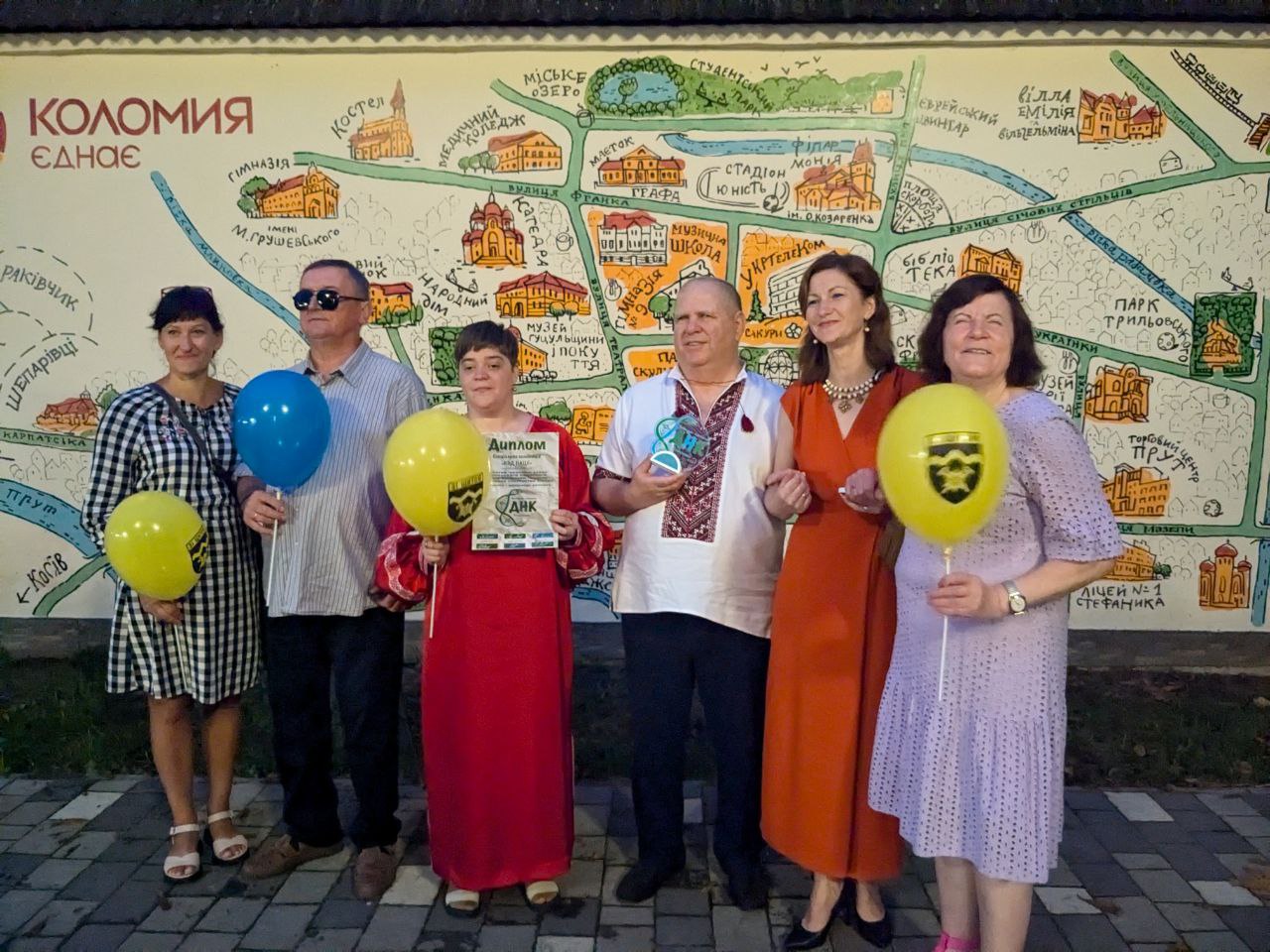 Новини Вінниці / Вінницький гурт «Нескорені серця» здобув приз фестивалю поколінь «ДНК» у Коломиї