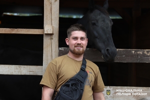 Новости Винницы и области / Іпотерапія для Захисників: у Вінниці поранені бійці проходять відновлення з кіньми / Інформаційний портал На Париже Новини Вінниці / Іпотерапія для Захисників: у Вінниці поранені бійці проходять відновлення з кіньми