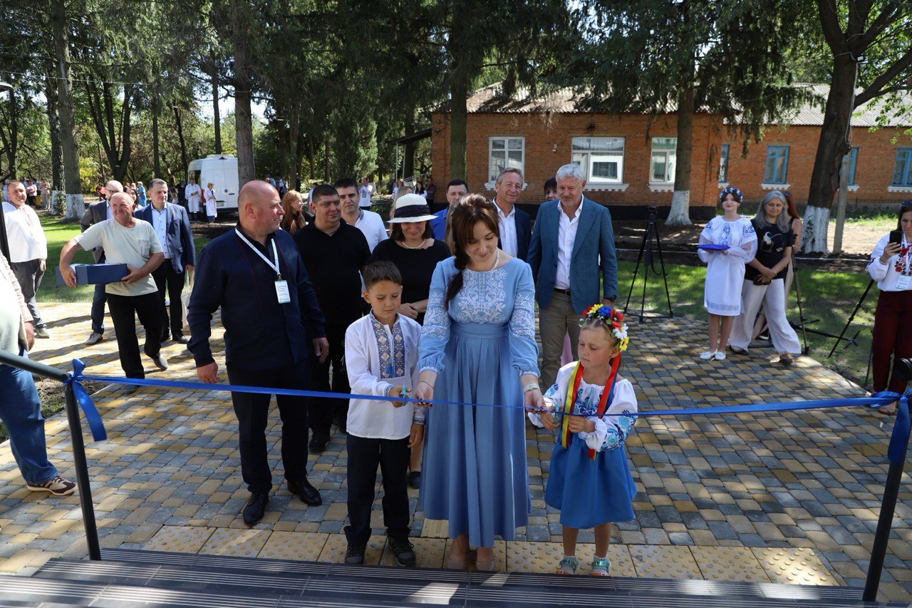Новини Вінниці / На Вінниччині 14 родин ВПО отримали нові квартири