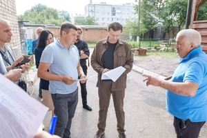 Новини Вінниці / У Вінниці фіксують пошкодження будинків після нічної атаки