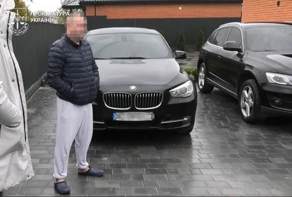 На Вінниччині викрили викладача університету, що зі спільниками продавали відстрочки від мобілізації / Новости Винницы и области / Інформаційний портал На Париже Новини Вінниці / На Вінниччині викрили викладача університету, що зі спільниками продавали відстрочки від мобілізації