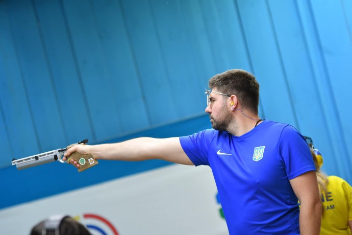 Новини Вінниці / Олексій Денисюк виборов три медалі на чемпіонаті Європи з парастрільби