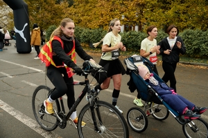 Новини Вінниці / Вінничани долучилися до «Безбар’єрного марафону Нової пошти», який об’єднав понад 5 тисяч учасників у всьому світі