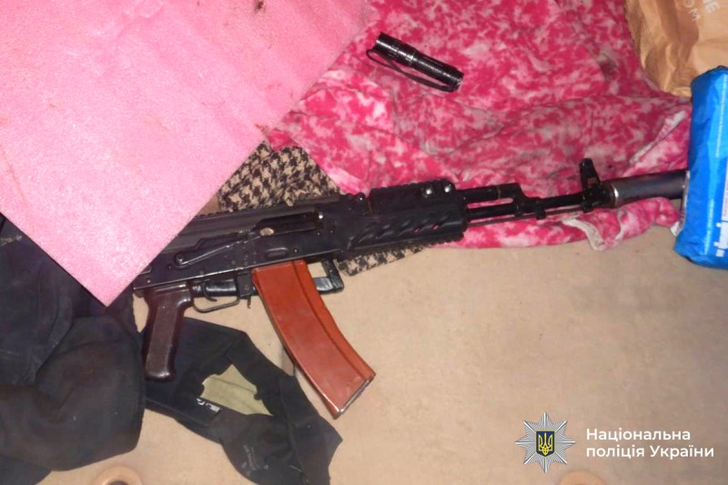 Новини Вінниці / Автомат у багажнику: жителю Вороновиці оголосили підозру