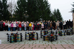 Новости Винницы и области / Хмільник передав на фронт 100 дронів, зібраних завдяки спільній ініціативі волонтерів та жителів громади / Інформаційний портал На Париже Новини Вінниці / Хмільник передав на фронт 100 дронів, зібраних завдяки спільній ініціативі волонтерів та жителів громади