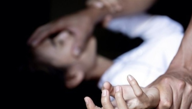 На Вінниччині чоловіка засуджено до 15 років за зґвалтування двох малолітніх сестер / Новости Винницы и области / Інформаційний портал На Париже Новини Вінниці / На Вінниччині чоловіка засуджено до 15 років за зґвалтування двох малолітніх сестер