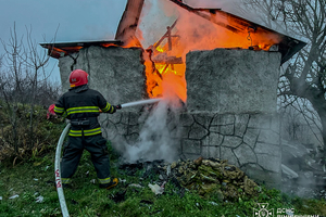 Новини Вінниці / На Вінниччині несправні печі, короткі замикання та дитячі пустощі ледь не призвели до трагедій