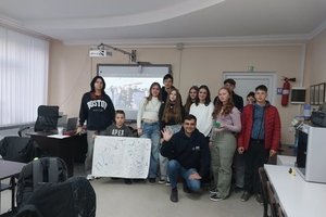 Новости Винницы и области / У Вінниці стартував Smart Weekend: підлітки поєднують технології, креатив і психологічну підтримку / Інформаційний портал На Париже Новини Вінниці / У Вінниці стартував Smart Weekend: підлітки поєднують технології, креатив і психологічну підтримку