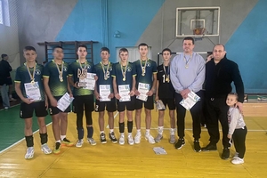 Новости Винницы и области / У Вінниці відбувся "Кубок Вінниччини-2025" з волейболу серед юнаків / Інформаційний портал На Париже Новини Вінниці / У Вінниці відбувся "Кубок Вінниччини-2025" з волейболу серед юнаків