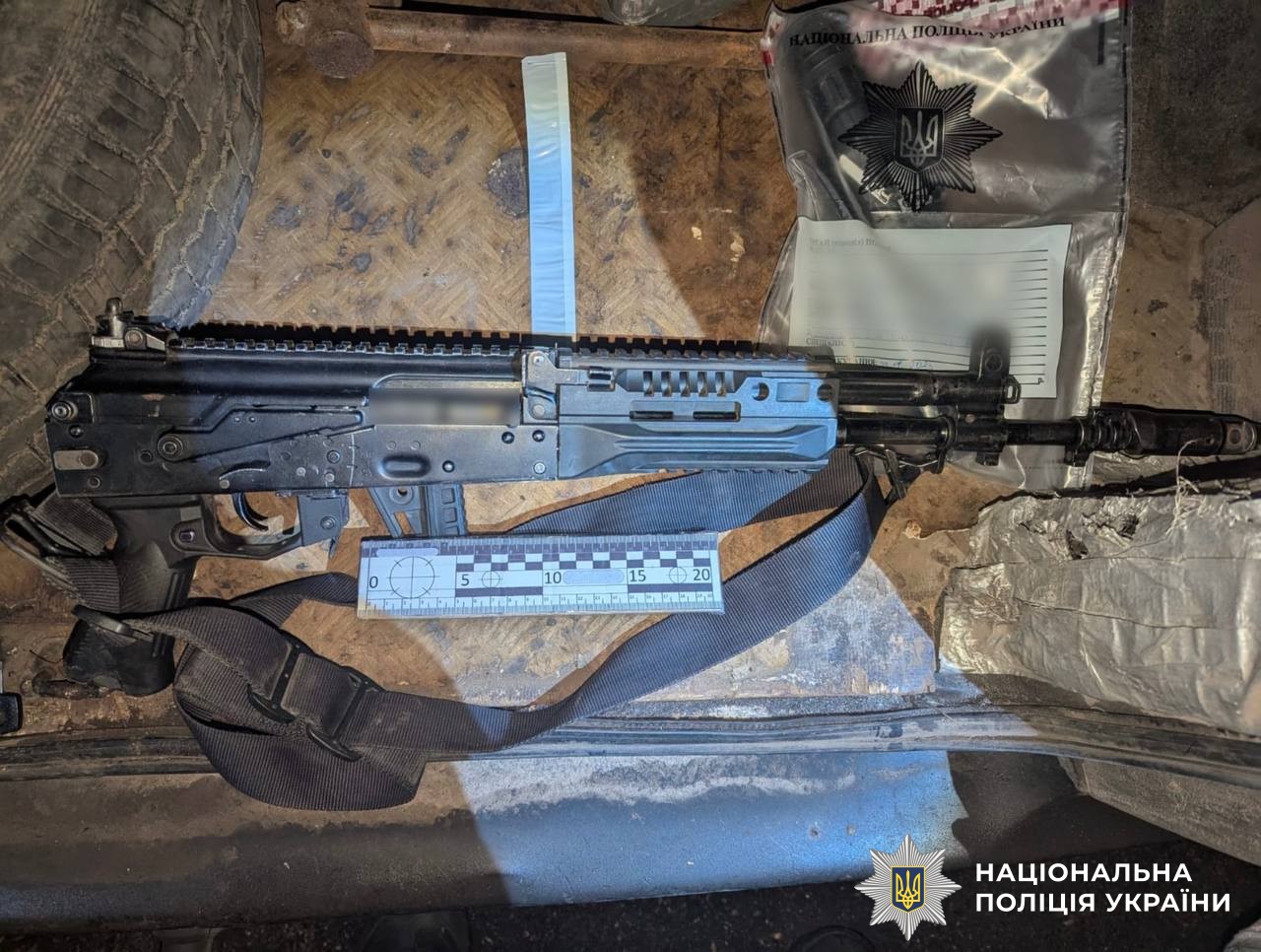 У жителя Вінницького району вилучили арсенал зброї / Новости Винницы и области / Інформаційний портал На Париже Новини Вінниці / У жителя Вінницького району вилучили арсенал зброї