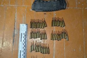 Новости Винницы и области / У жителя Вінницького району вилучили арсенал зброї / Інформаційний портал На Париже Новини Вінниці / У жителя Вінницького району вилучили арсенал зброї