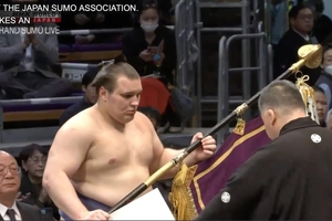 Новини Вінниці / Вінничанин-чемпіон Аонішікі-Данило Явгусишин тріумфує у вищій лізі сумо