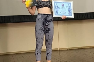 Новости Винницы и области / Вінничанка Карина Медведська встановила національний рекорд із присідань / Інформаційний портал На Париже Новини Вінниці / Вінничанка Карина Медведська встановила національний рекорд із присідань