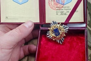 Новини Вінниці / Захисник із Бершадщини Сергій Остроківський нагороджений грамотою та нагрудним знаком «За зразкову службу»