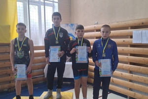 Новини Вінниці / Юні борці з Вінниці успішно виступили на турнірі в Івано-Франківську