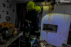 Новости Винницы и области / На Вінниччині рятувальники ліквідували серію пожеж: одна людина загинула / Інформаційний портал На Париже Новини Вінниці / На Вінниччині рятувальники ліквідували серію пожеж: одна людина загинула