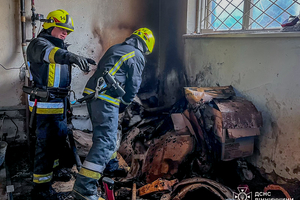 Новости Винницы и области / На Вінниччині рятувальники ліквідували серію пожеж: одна людина загинула / Інформаційний портал На Париже Новини Вінниці / На Вінниччині рятувальники ліквідували серію пожеж: одна людина загинула